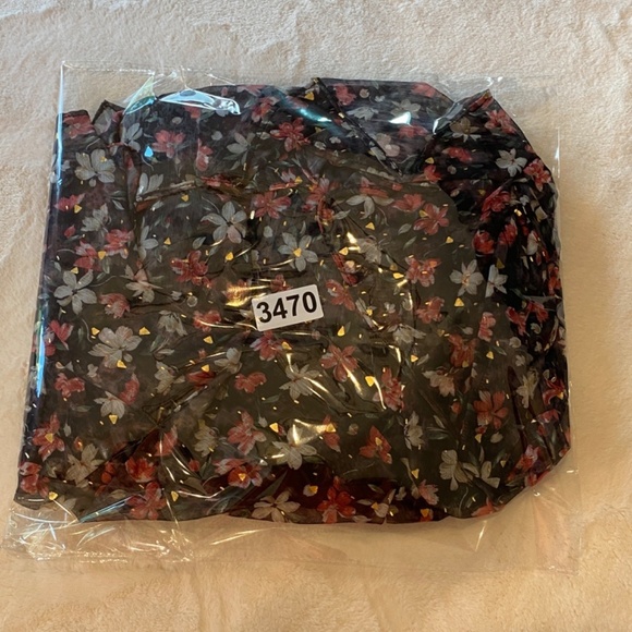 ASTR the Label Floral Print Midi Dress Black Combo 33470 - Picture 15 of 15